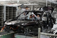 China's industrial profits rise 0.9% in January