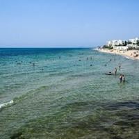 Tunisia sees European tourist numbers rebound decade after attack