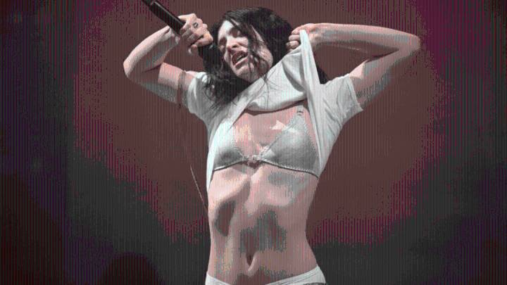 Review & setlist: Lorde's stripped down, anti