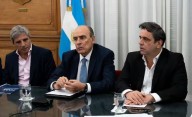 El Gobierno activó negociaciones con gobernadores aliados y descartó una convocatoria ampliada