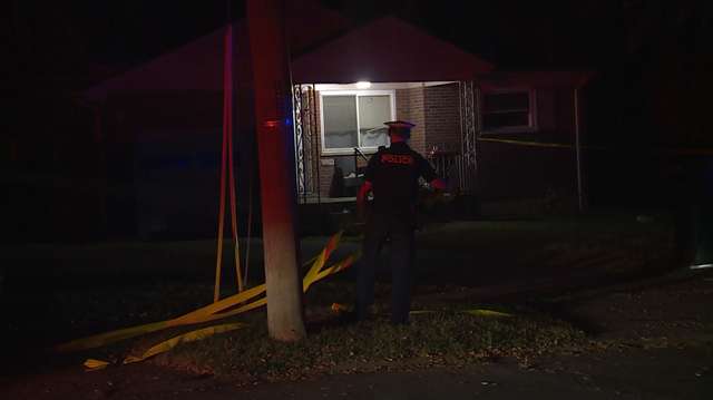 Police: Teen injured in overnight Roselawn shooting