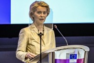 Von der Leyen lucha por el voto socialista ante el acoso ultra