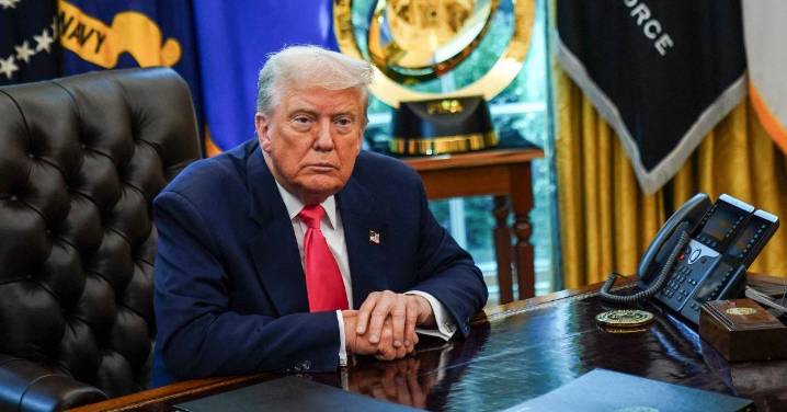 Donald Trump Hides His Bruised Right Hand in White House Video as Health Concerns Mount: Watch