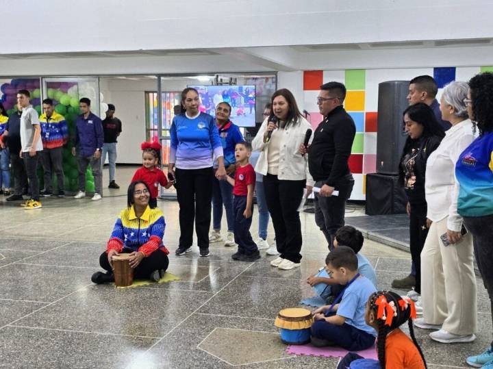 Rehabilitado Centro de Educación Inicial Distrital «Simón Bolívar I» para niños y niñas caraqueñas