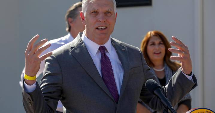 Loud TV commercials drive viewers crazy. California wants to quiet them down