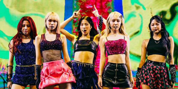 LE SSERAFIM Set List Revealed After Opening Night of North American Leg of World Tour 2025 – See Which Songs They’re Performing! | K-Pop, LE SSERAFIM, Music, set lists, setlist | Just Jared: Celebrity