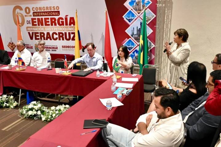 Veracruz impulsa cooperación internacional en sector energético durante congreso