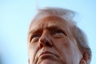 Trump admin trolled with airplane banner over Chicago NFL stadium ahead of primetime game