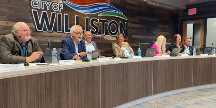 Williston city commission to discuss budget ahead of public hearing