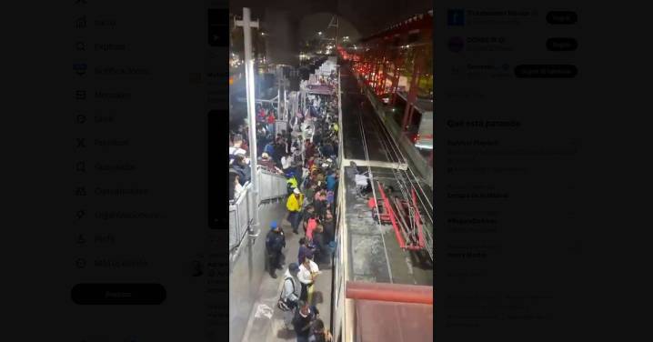 Reanudan servicio de la Línea A del Metro tras dos horas de suspensión