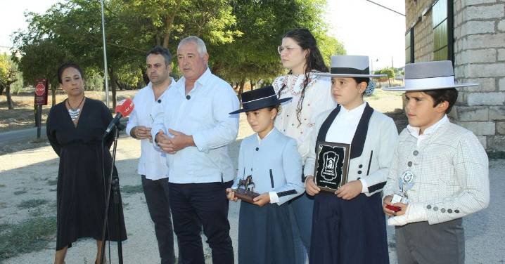 Caballos, yeguas, potros, mulos, burros y ponis en la Feria de Ganado Tradicional de Lucena