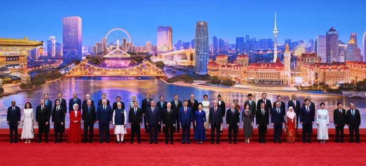 SCO builds bridges as the West walls its ‘garden’