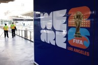 Soccer-Extreme heat a rising threat to 2026 World Cup venues, says report