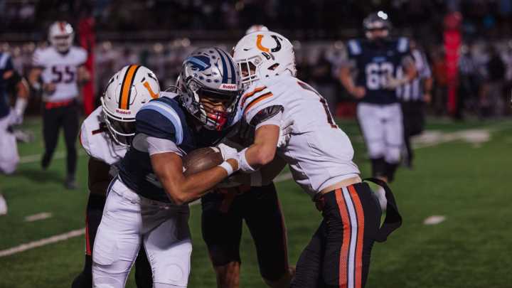 Versatile Steele Harris a weapon for Great Falls High football
