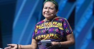 Rigoberta Menchú advierte sobre la deshumanización en la era digital