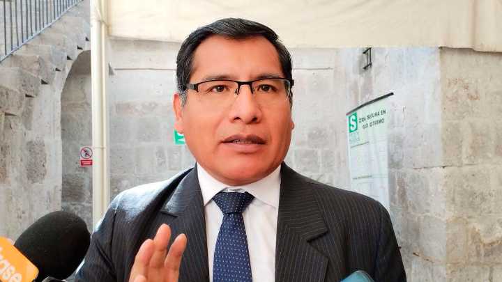 Consejero de Arequipa alerta que GRA contrató empresa supervisora inhabilitada hasta 2028