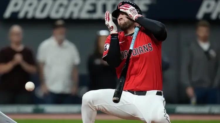 Skubal golpea a Fry con lanzamiento y Cleveland remonta en dramático partido