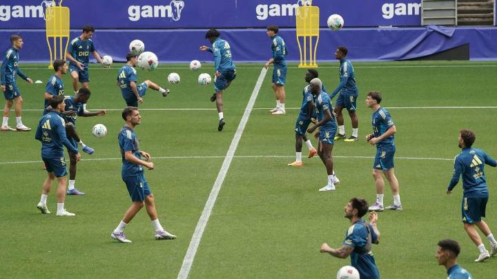 La convocatoria del Real Oviedo para recibir al Barcelona