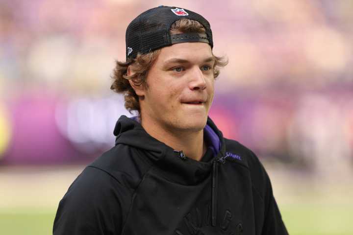 Kevin O’Connell’s 5-Word J.J. McCarthy Message Revealed After Vikings QB Suffers Ankle Injury Vikings QB J.J. McCarthy receives strong praise from the HC Kevin O'Connell while struggling for gametime 