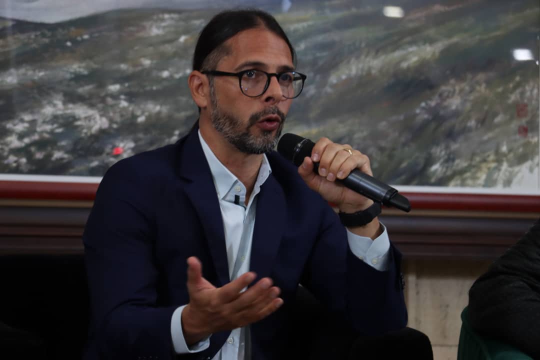 Ministro Ñáñez señala a Rubio por emplear un video con inteligencia artificial para «trampear» a Trump