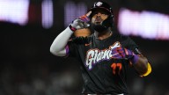 Burleson hits go-ahead single in 9th, Donovan adds career-best 4 doubles, Cardinals beat Giants 9