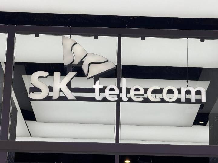 SK Telecom, Schneider Electric formalize AIDC deal