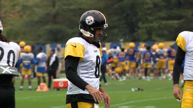 Aaron Rodgers hates his new helmet. The Steelers QB is more upbeat about his team's offense