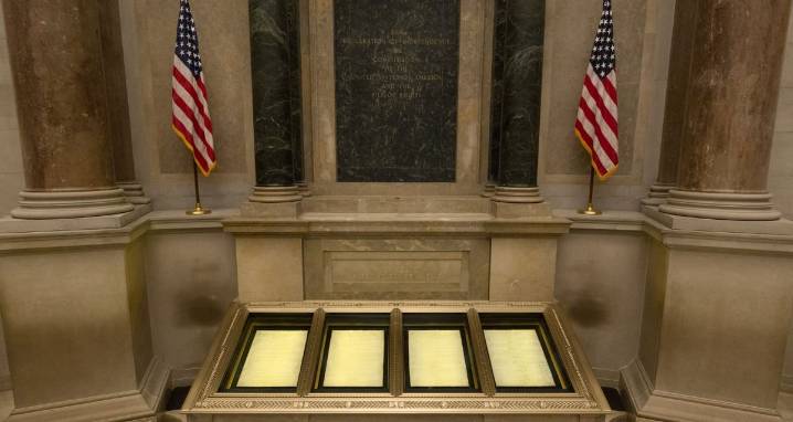 The National Archives Displays The Full U.S. Constitution For The First Time