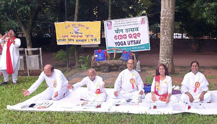 ‘Yoga Utsav’ Held In Bhubaneswar To Promote Healthy, Disciplined Living