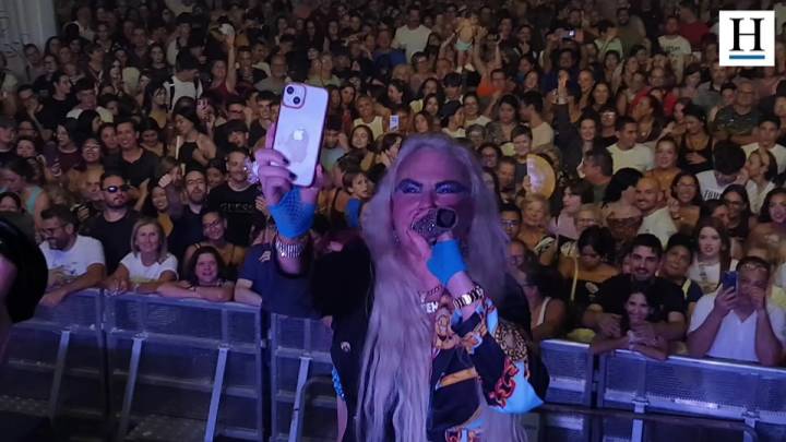 Leticia Sabater 'lo peta' en las fiestas de las Delicias