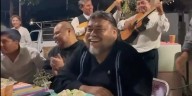 VIDEO: Mofas de Flavio Sosa a la prensa al celebrar su cumpleaños