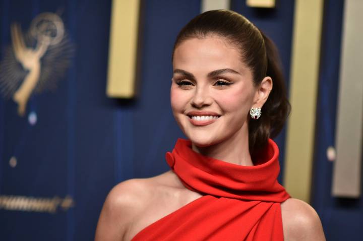 Todos los detalles del vestido de novia que lució Selena Gómez en su boda