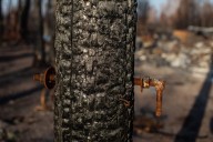 Wildfire within 1 kilometre of recently evacuated Fort Providence, N.W.T.