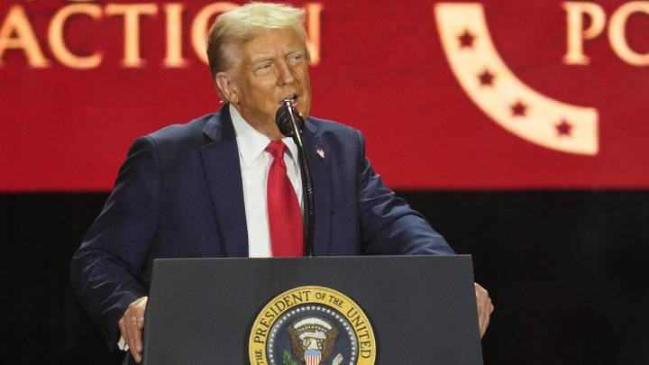 Trump despide a Charlie Kirk en un funeral multitudinario en Arizona