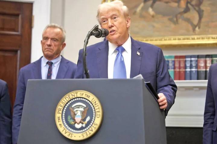 Trump genera polémica al cuestionar el uso de Tylenol en embarazo y niñez