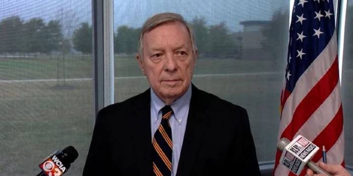 Durbin hopes to meet with ICE this week about Chicago