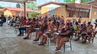 Tras protestas, acuerdan solución provisional por barda colapsada en primaria de Tihosuco