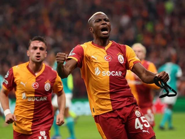Liverpool slump to Champions League defeat at Galatasaray