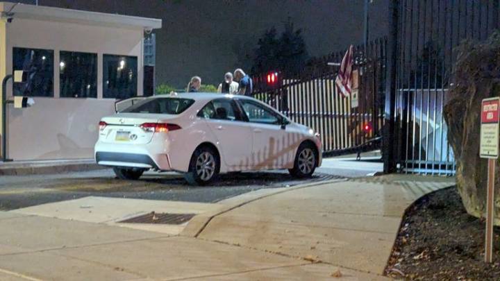 Search underway for man who crashed car into FBI's Pittsburgh office gates in 'act of terror'