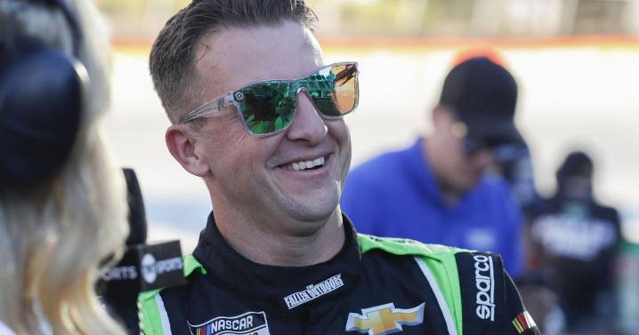 BRISTOL MOTOR SPEEDWAY: Allmendinger wins pole for Bass Pro Shops Night Race