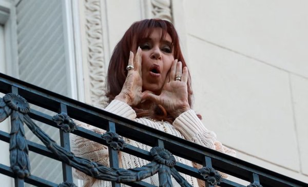 "¡Ay Milei! Qué quilombo se te armó": el demoledor posteo de Cristina Kirchner en plena crisis del Gobierno