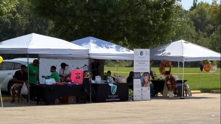Local nonprofit sells plate lunches at Greenwell Street church to 'promote community wellness'