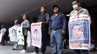 Con mitin en CDMX, familiares de los 43 reiteran su exigencia que Tomás Zerón sea extraditado