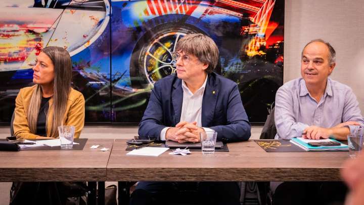 Junts da carpetazo a Illa tras no alcanzar ningún compromiso en Bruselas