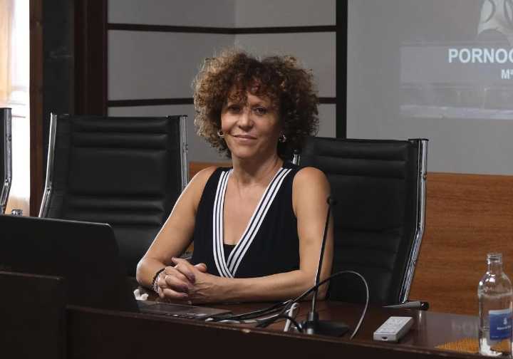 Condenado por violencia vicaria tras tirar al perro por un acantilado para hacerle daño a su novia