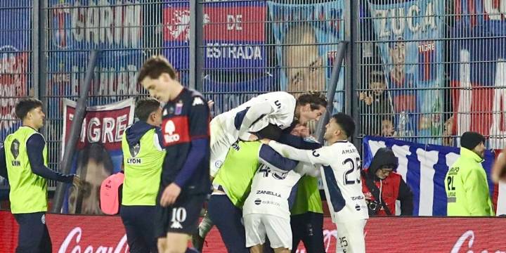Independiente Rivadavia venció 3-1 a Tigre y espera por River o Racing en la semifinal de la Copa Argentina
