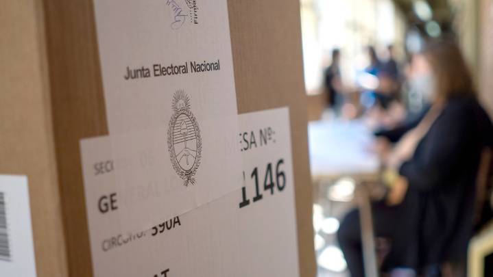 Buenos Aires va a las urnas en una elección crucial para Argentina