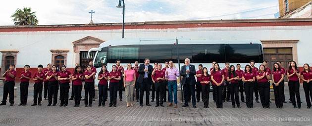 ESTRENA AUTOBÚS BANDA SINFÓNICA DE GUADALUPE