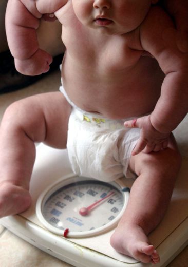 LA TASA MUNDIAL DE OBESIDAD EN NIÑOS Y ADOLESCENTES SUPERA POR PRIMERA VEZ AL BAJO PESO