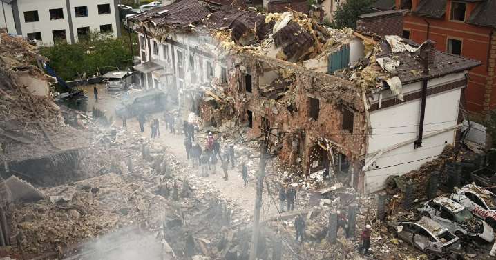 Large Russian drone and missile attack on Kyiv kills 4 and wounds at least 10